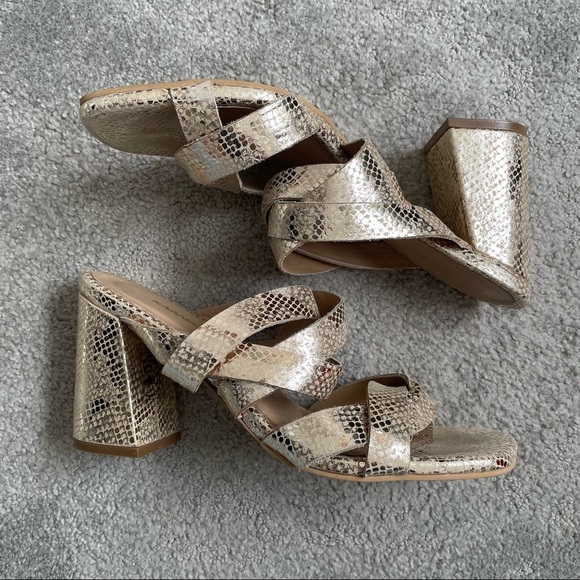 Kaanas Metallic Gold Geneva Snake Pretzel Strappy Block Heel Sandals EUC Size 9 - Picture 2 of 11